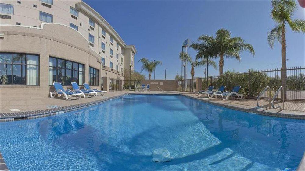 Holiday Inn Express & Suites - Pharr By Ihg Exterior foto