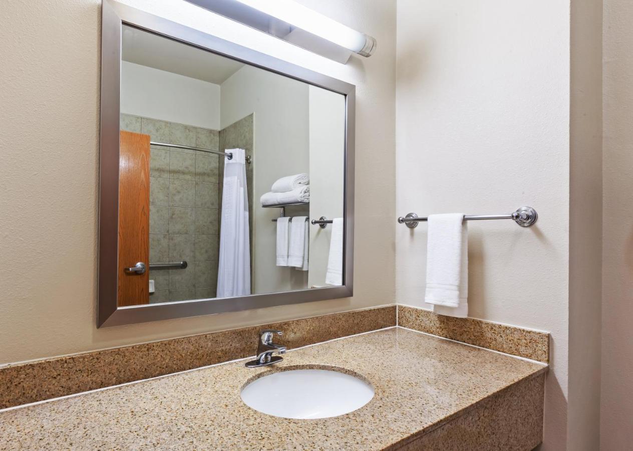 Holiday Inn Express & Suites - Pharr By Ihg Exterior foto