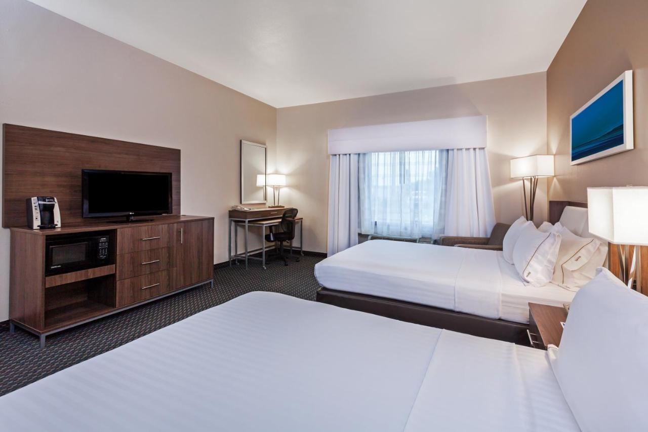 Holiday Inn Express & Suites - Pharr By Ihg Exterior foto
